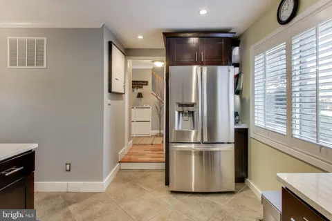 $409,800 | 9566 Fern Hollow Way, Gaithersburg, MD 20886