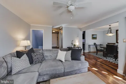 $409,800 | 9566 Fern Hollow Way, Gaithersburg, MD 20886