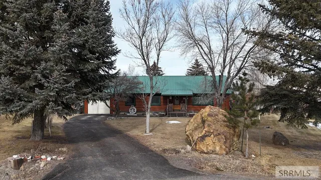 $439,500 | 252 Summit Circle, Challis, ID 83226