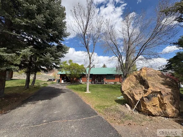 $425,000 | 252 W Summit Circle, Challis, ID 83226