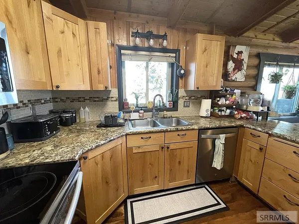 $425,000 | 252 W Summit Circle, Challis, ID 83226