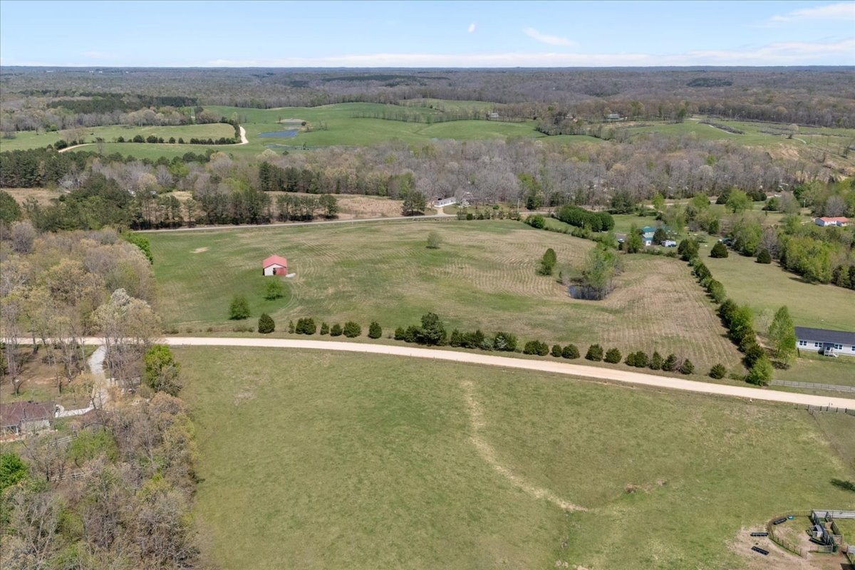 1849 Humphreys Co Line Road Dickson, TN 37055 - Photo 20 of 40 Gallery Image 20