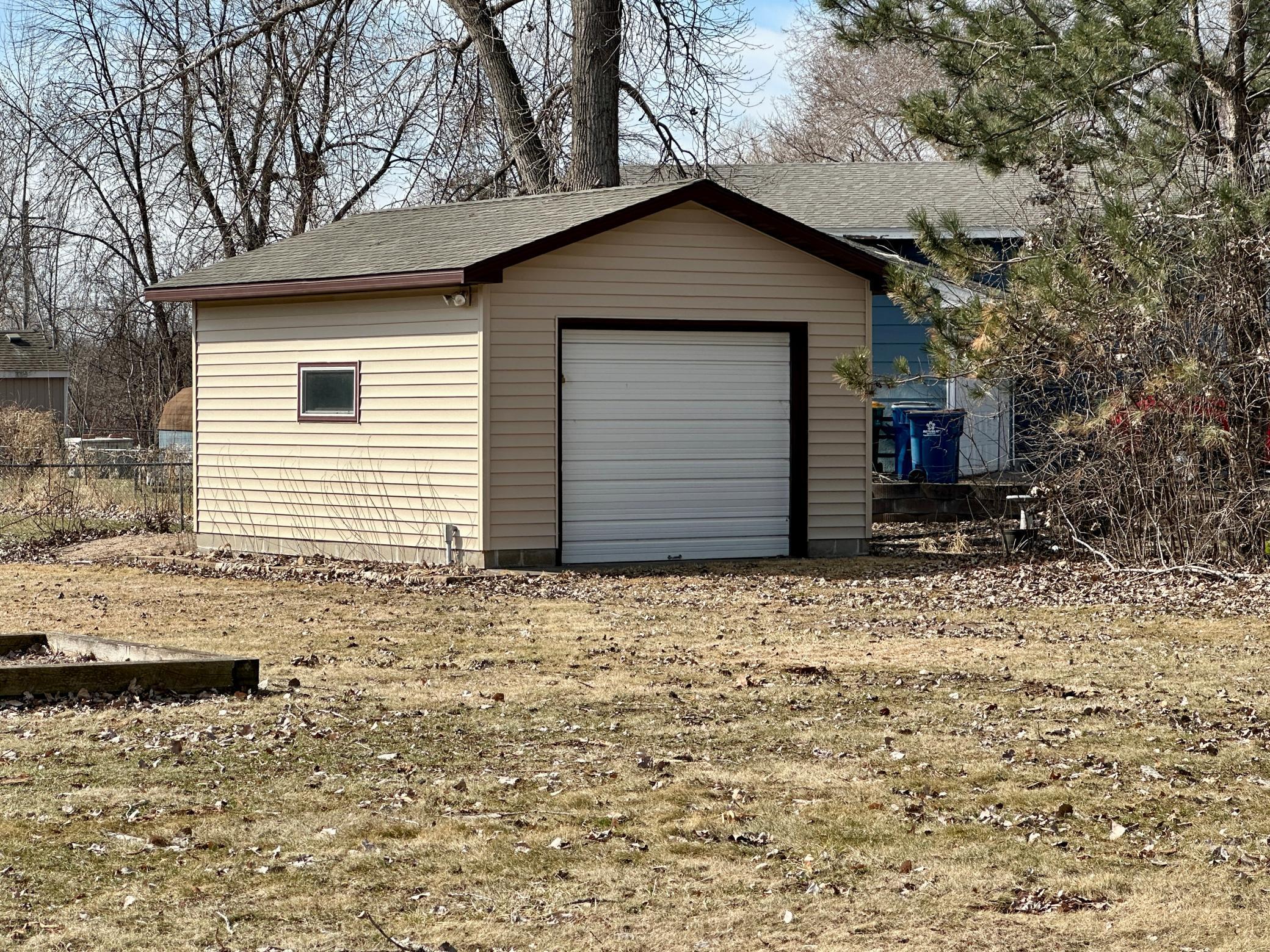 6933 Sumac Court Centerville, MN 55038 - Photo 31 of 35
