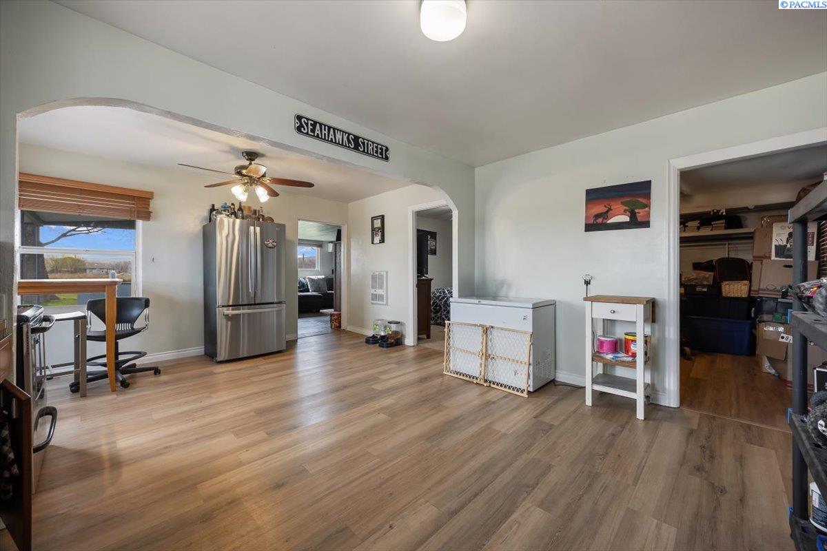 206504 East Bryson Brown Road Kennewick, WA 99337 - Photo 14 of 27 Gallery Image 14