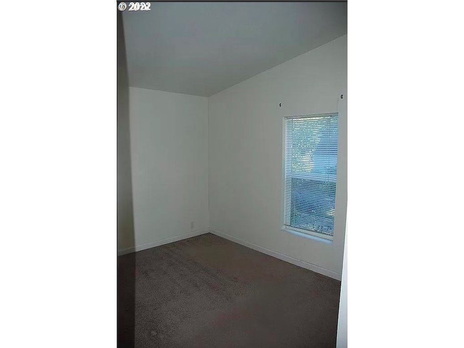 615 Bonneville Road Lakeside, OR 97449 - Photo 12 of 19 Gallery Image 12