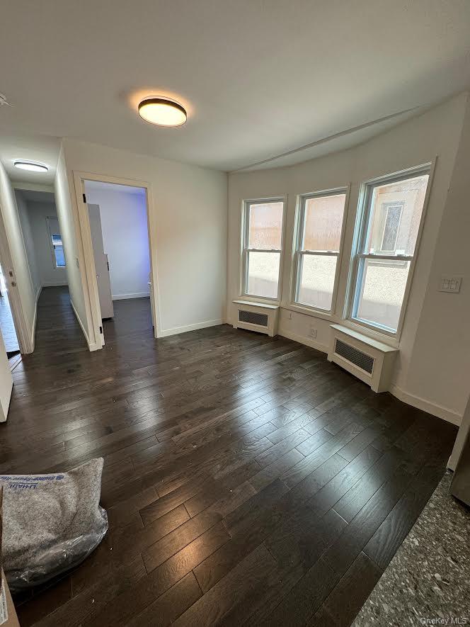 43-02 20th Road, Unit 1 Queens, NY 11105 - Photo 2 of 6 Gallery Image 2