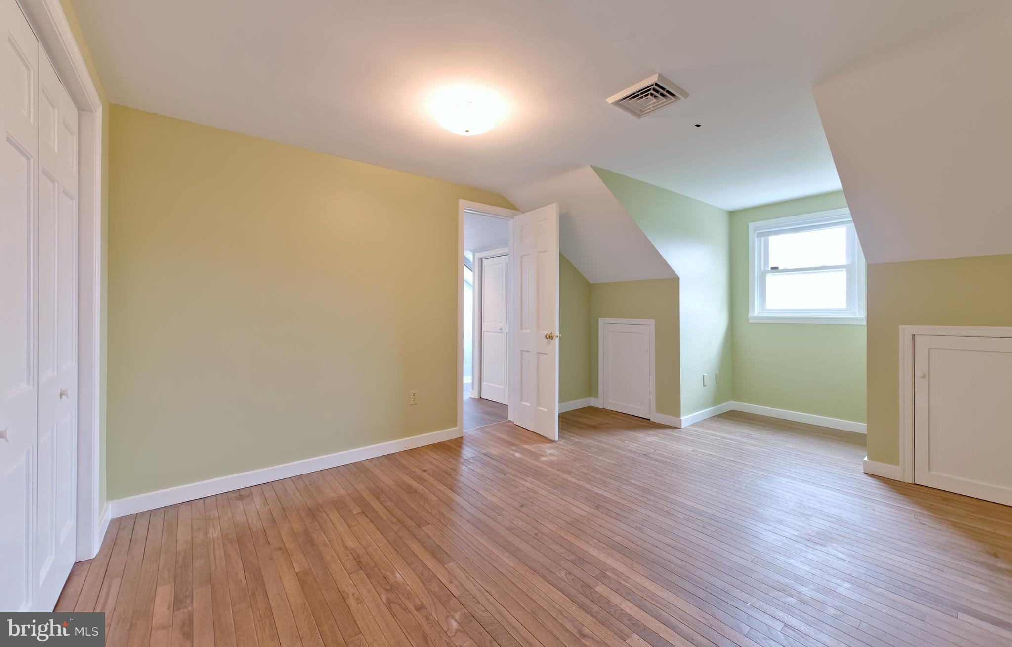 7724 Locust Valley Road Coopersburg, PA 18036 - Photo 26 of 43 Bedroom leading to ensuite - 2nd floor