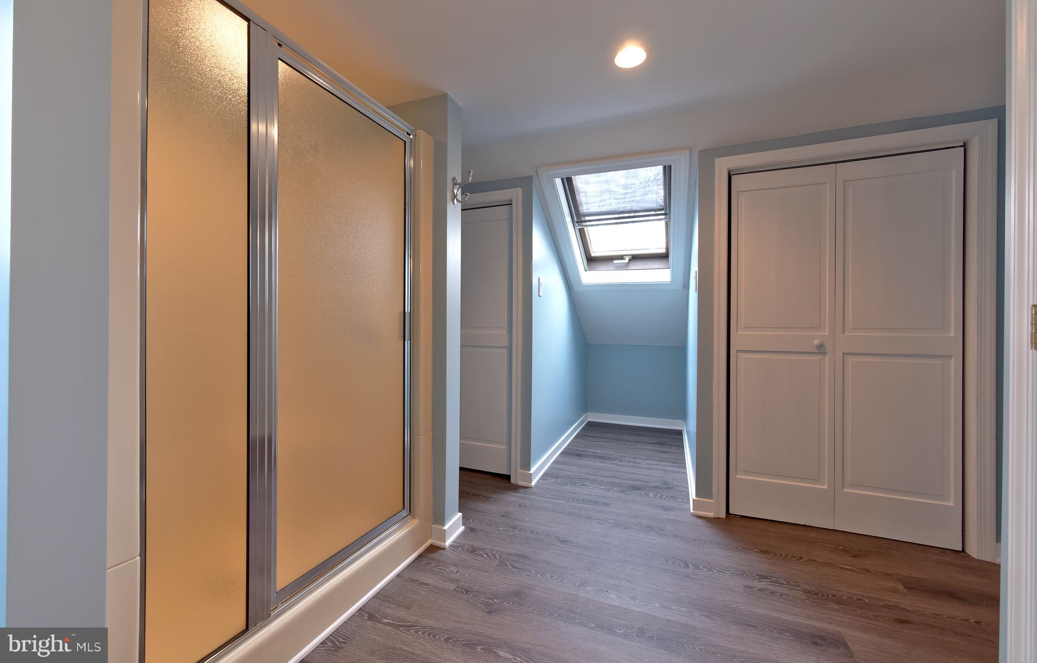 7724 Locust Valley Road Coopersburg, PA 18036 - Photo 27 of 43 Ensuite - 2nd floor