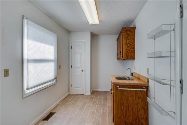 5339 New Chapel Road Springfield, TN 37172 - Photo 8 of 18