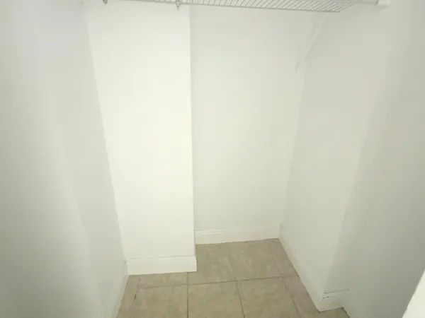 $2,200 | 8075 Northwest 7th Street, Unit 402, Miami, FL 33126