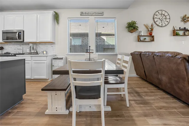 $369,000 | 3039 Daw Boardwalk Drive, La Porte, TX 77571