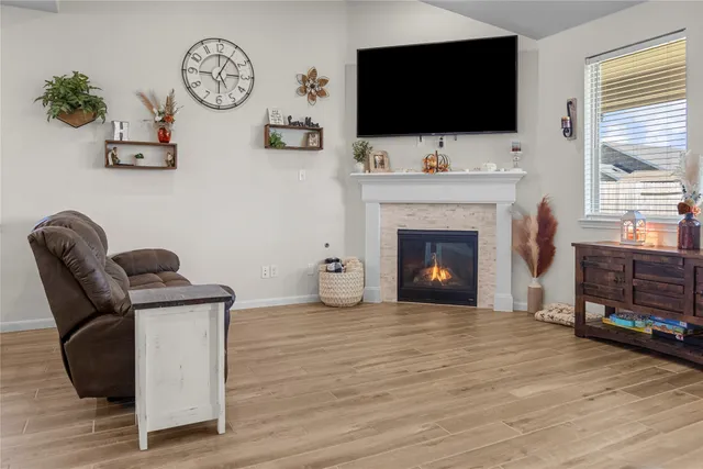 $369,000 | 3039 Daw Boardwalk Drive, La Porte, TX 77571