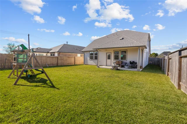 $369,000 | 3039 Daw Boardwalk Drive, La Porte, TX 77571