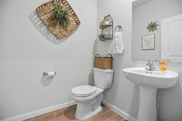 $369,000 | 3039 Daw Boardwalk Drive, La Porte, TX 77571