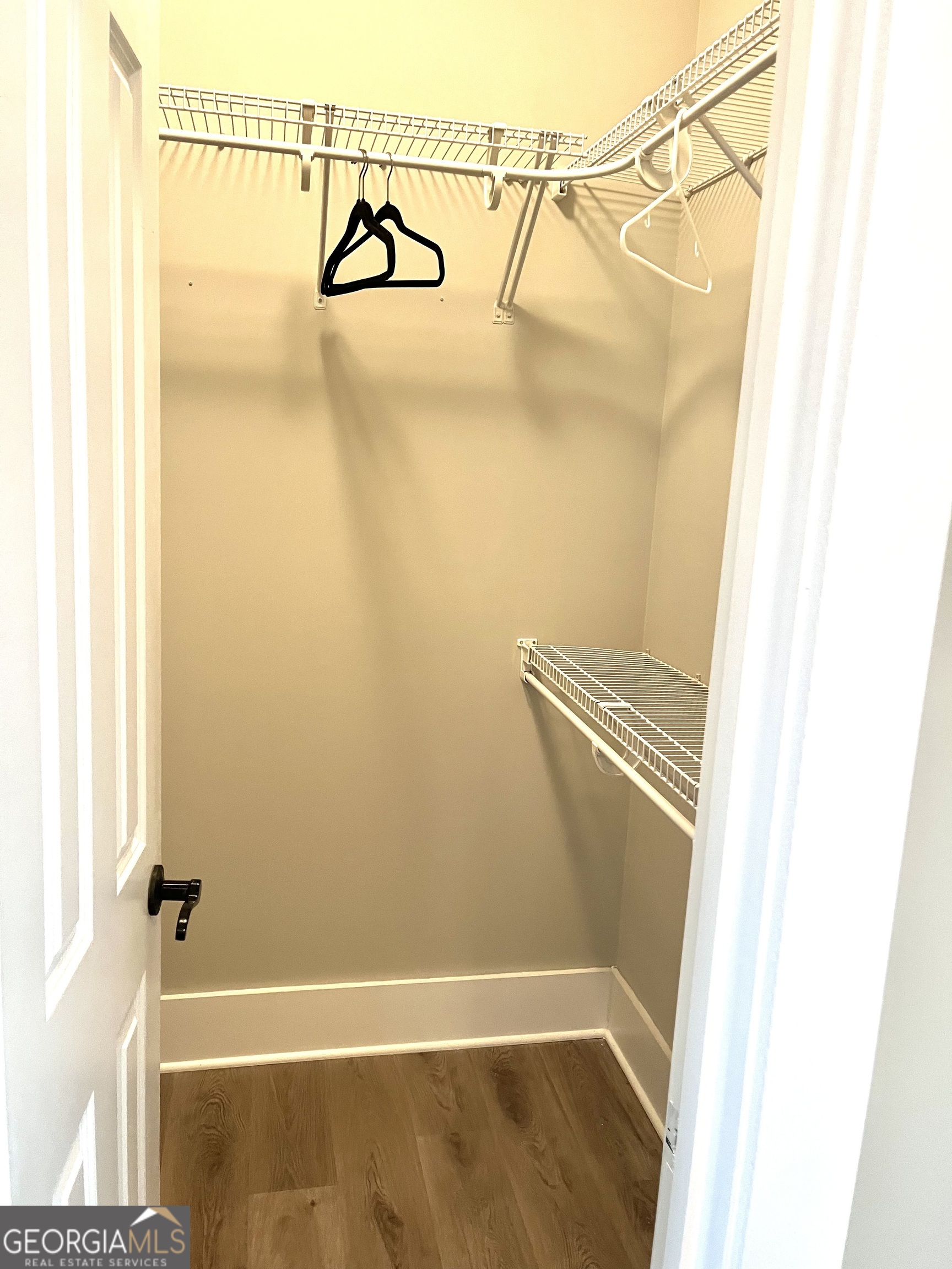 122 Shady Brook Circle, Unit 100 St. Simons, GA 31522 - Photo 20 of 39 a view of a bathroom