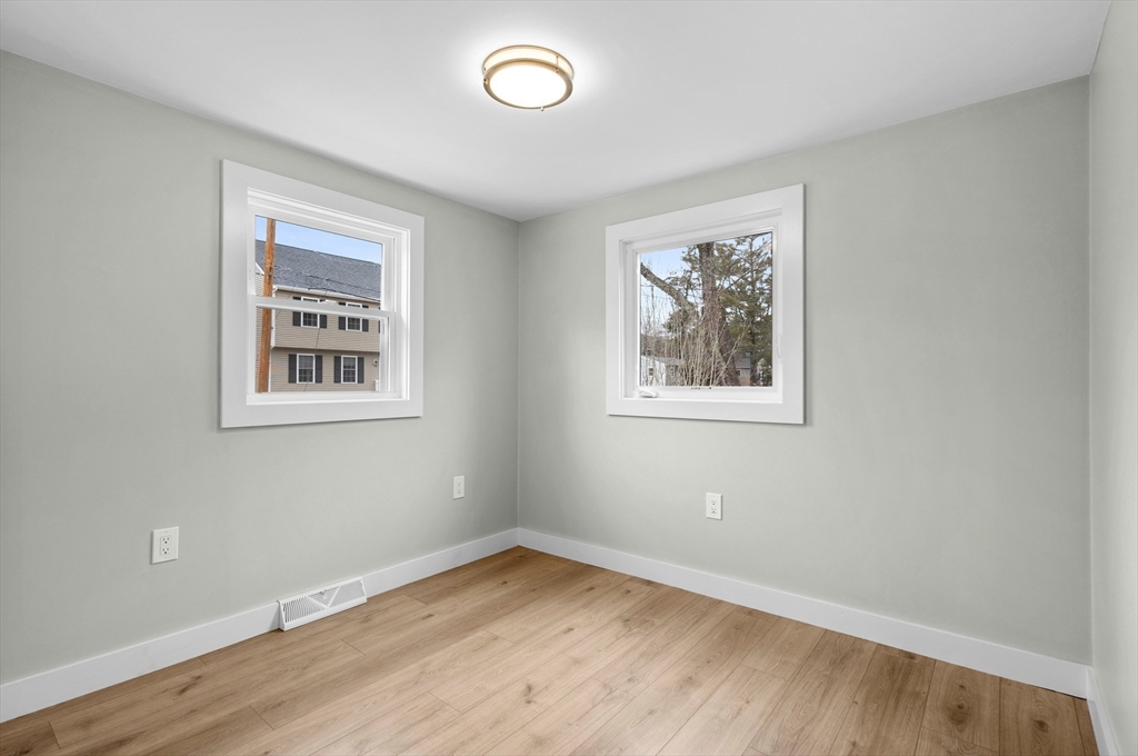 99 Lake Avenue Wareham, MA 02538 - Photo 11 of 26