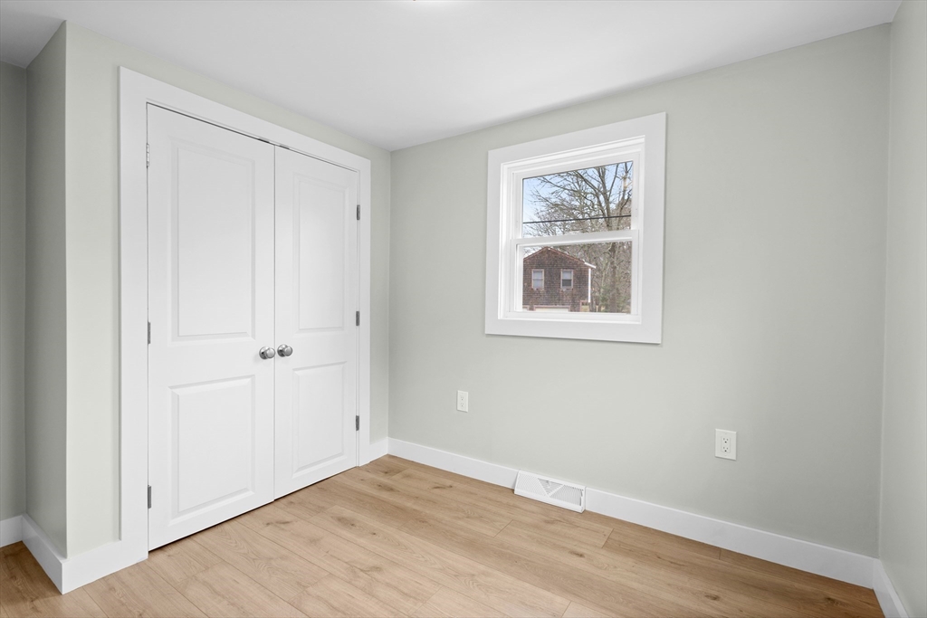 99 Lake Avenue Wareham, MA 02538 - Photo 13 of 26