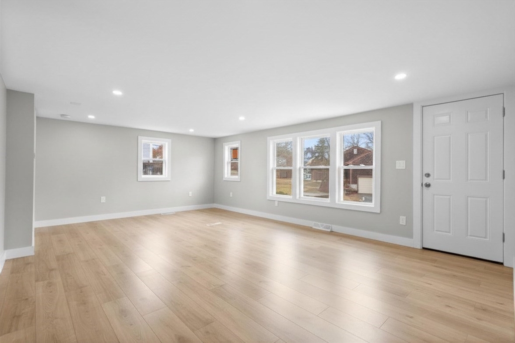 99 Lake Avenue Wareham, MA 02538 - Photo 7 of 26