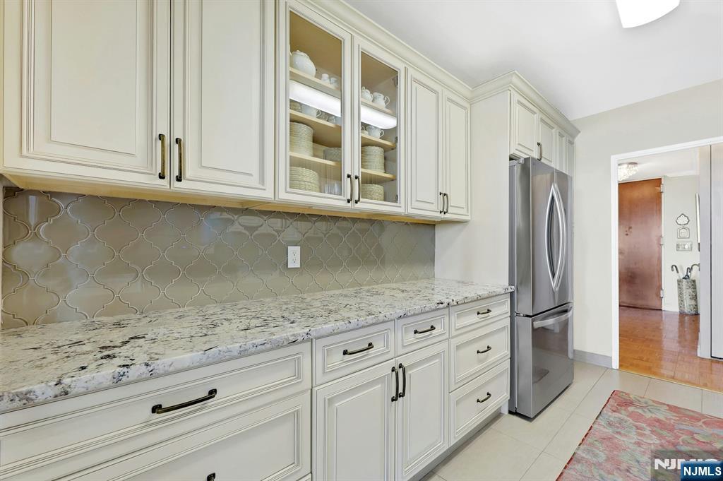 6 Horizon Road, Unit 2207 Fort Lee, NJ 07024 - Photo 23 of 42