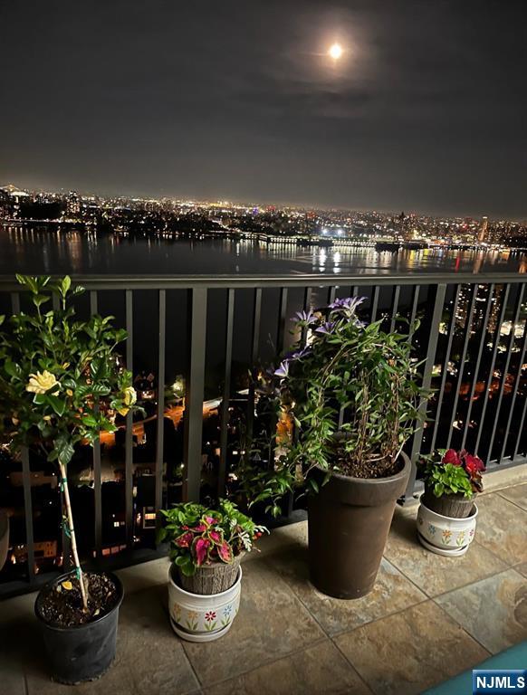 6 Horizon Road, Unit 2207 Fort Lee, NJ 07024 - Photo 8 of 42