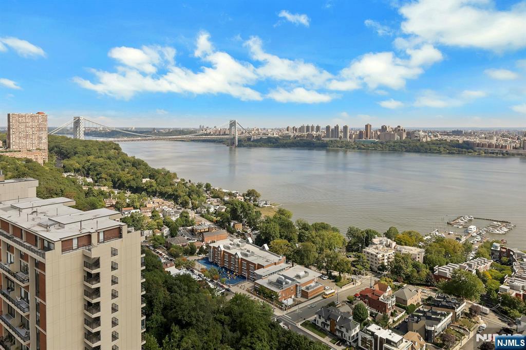 6 Horizon Road, Unit 2207 Fort Lee, NJ 07024 - Photo 9 of 42