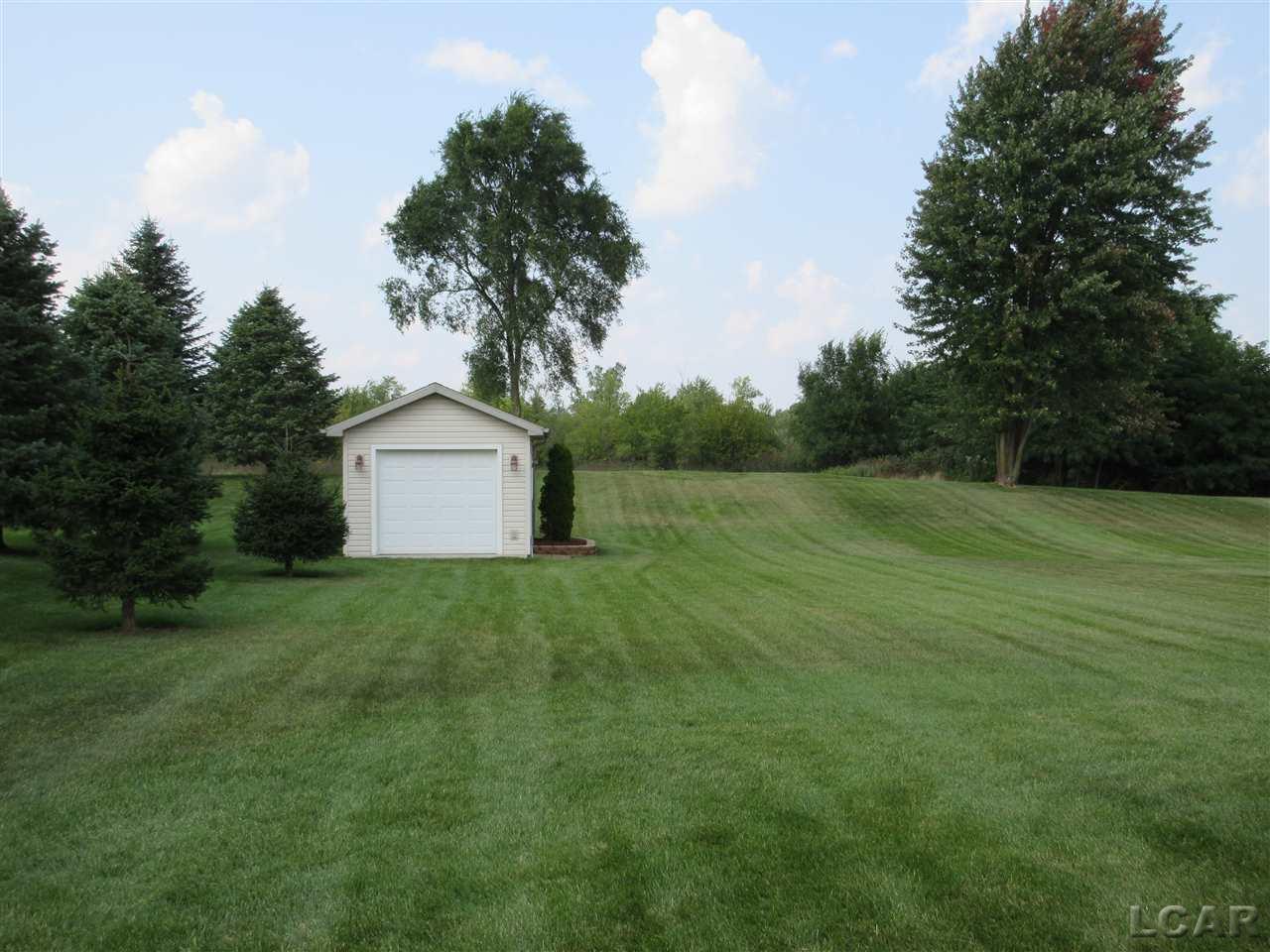 3150 Cobblestone Ridge Tecumseh, MI 49286 - Photo 4 of 36 SPRINKLER SYSTEM