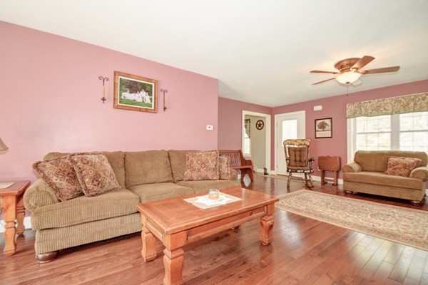 36 Cranberry Meadow Road Charlton, MA 01507 - Photo 13 of 30 Gallery Image 13