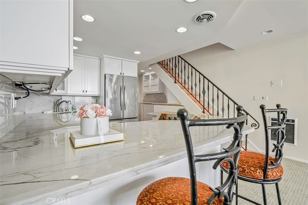 615 Esplanade, Unit 407 Redondo Beach, CA 90277 - Photo 9 of 45 a view of entryway and hall