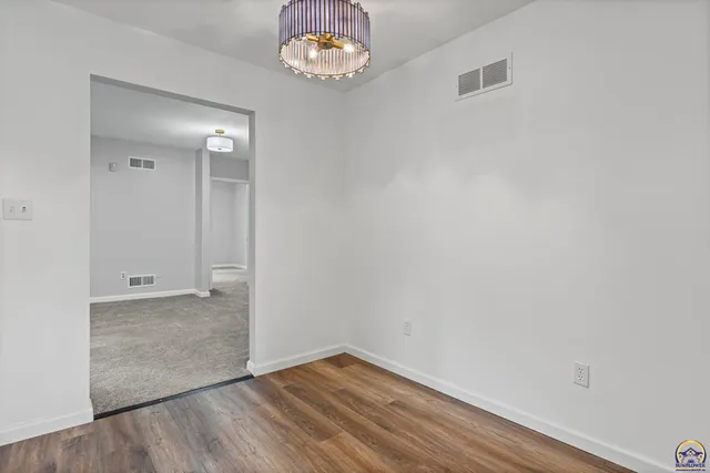 $184,900 | 1934 Northwest Polk Street, Topeka, KS 66608