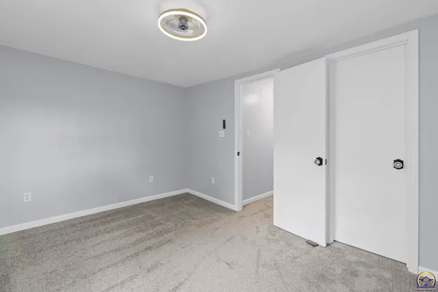 $184,900 | 1934 Northwest Polk Street, Topeka, KS 66608