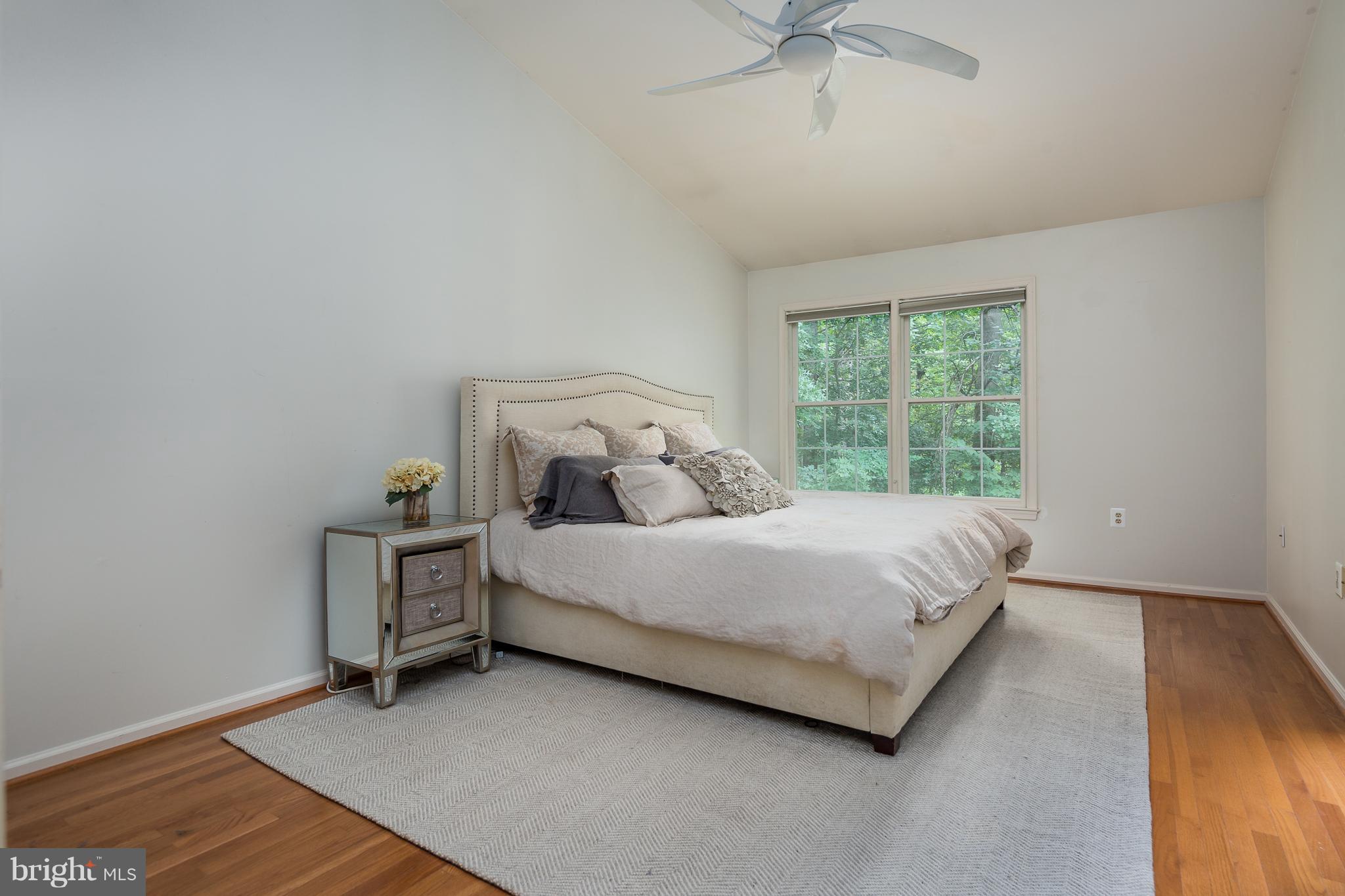 11284 Fairwind Way Reston, VA 20190 - Photo 14 of 29 Bedroom (Master)