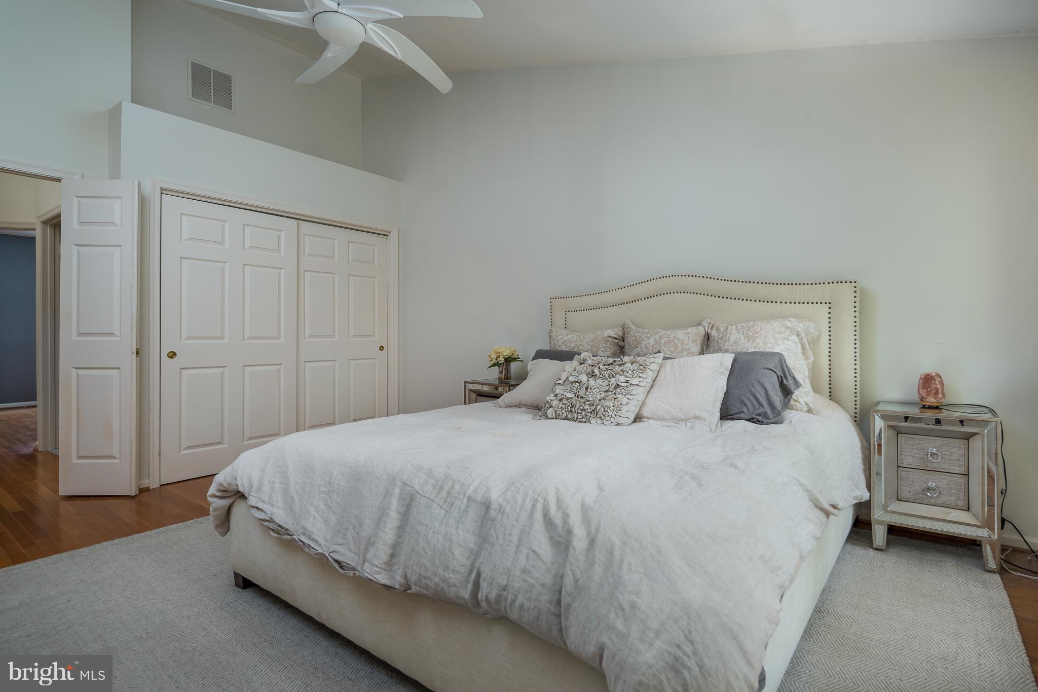 11284 Fairwind Way Reston, VA 20190 - Photo 15 of 29 Bedroom (Master)