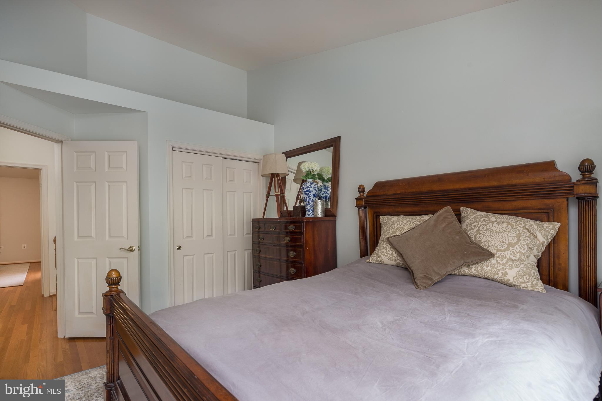 11284 Fairwind Way Reston, VA 20190 - Photo 19 of 29 Bedroom 2