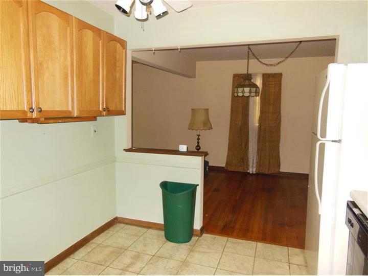 332 Indian Mills Road Shamong, NJ 08088 - Photo 8 of 25 Kitchen