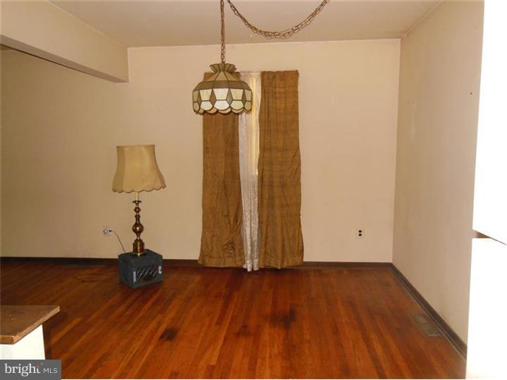 332 Indian Mills Road Shamong, NJ 08088 - Photo 10 of 25 Dining Room