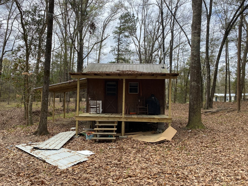 6338 Quinton Road McCall Creek, MS 39647 - Photo 14 of 17 Cabin