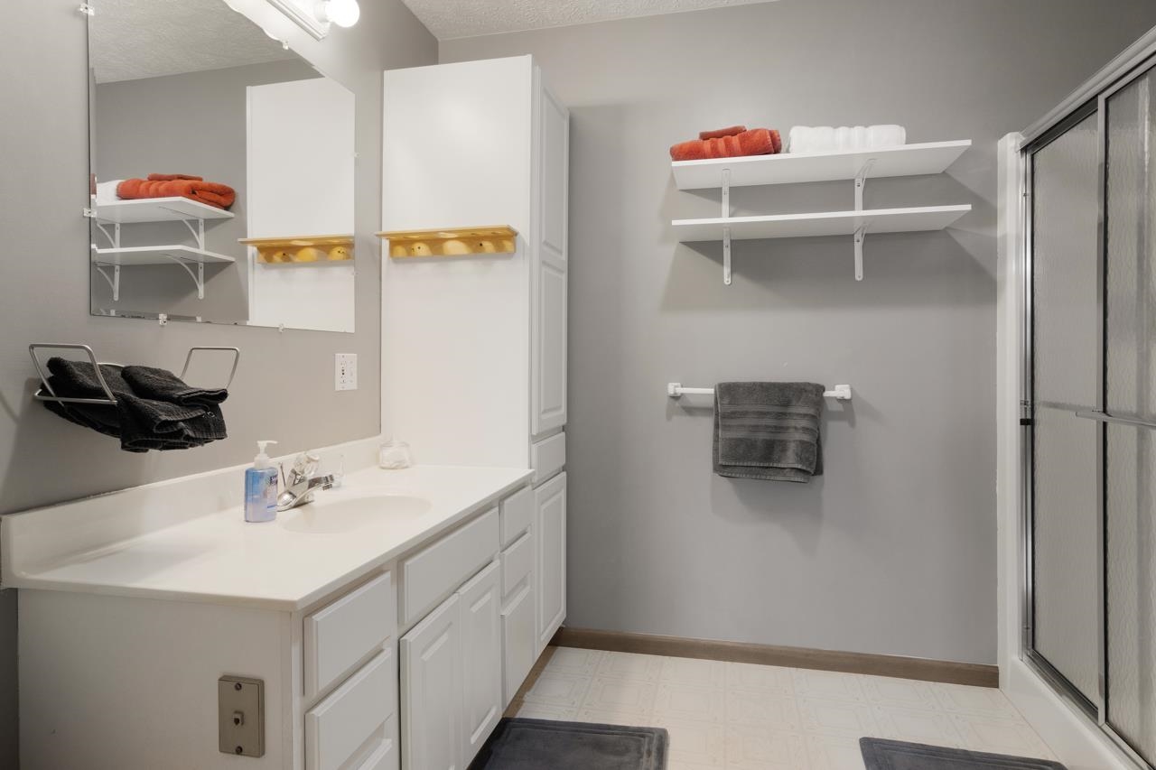11370 South Bright Road Maple City, MI 49664 - Photo 22 of 39 Gallery Image 22