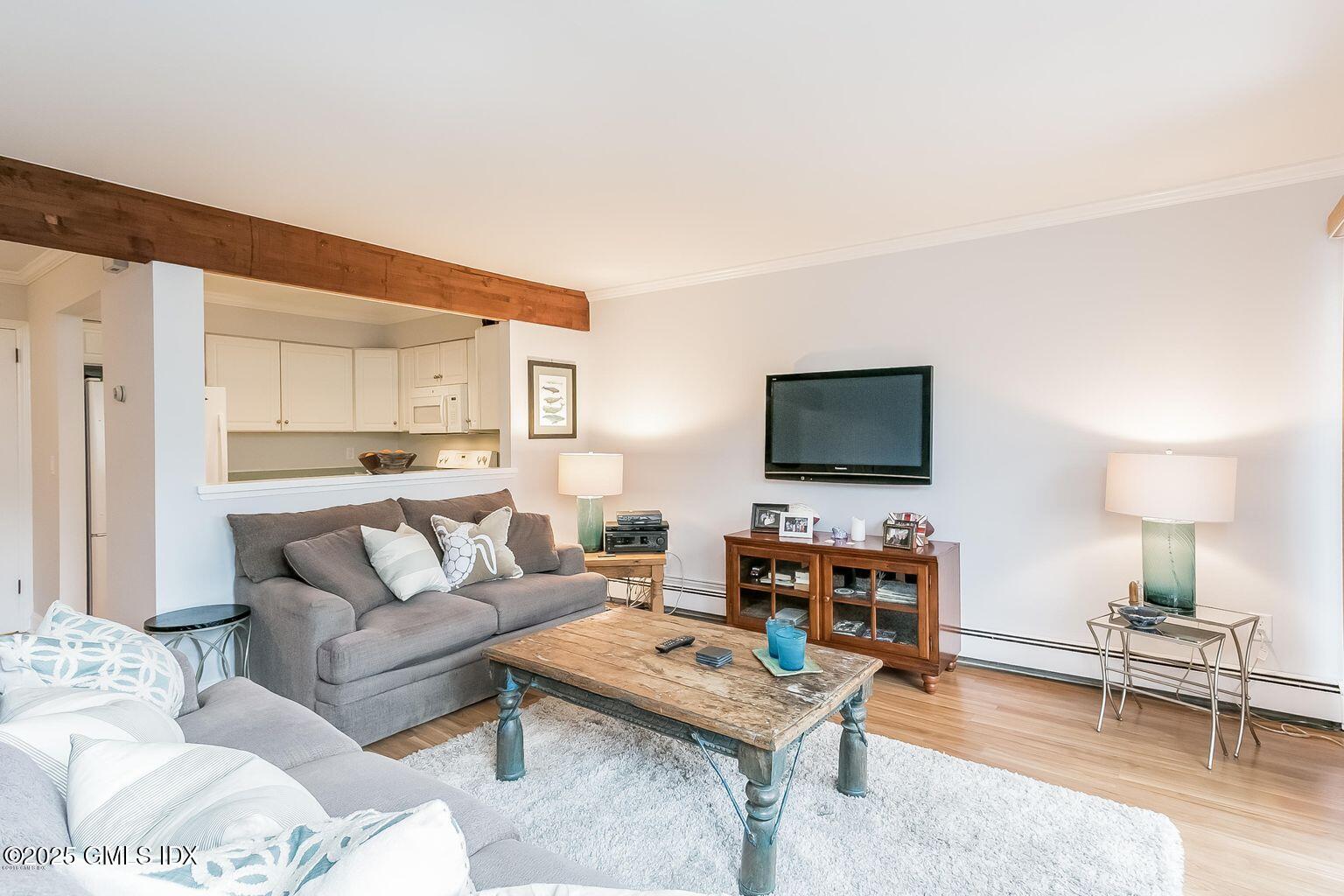 1465 East Putnam Avenue, Unit 301 Riverside, CT 06878 - Photo 4 of 17 Photo 4