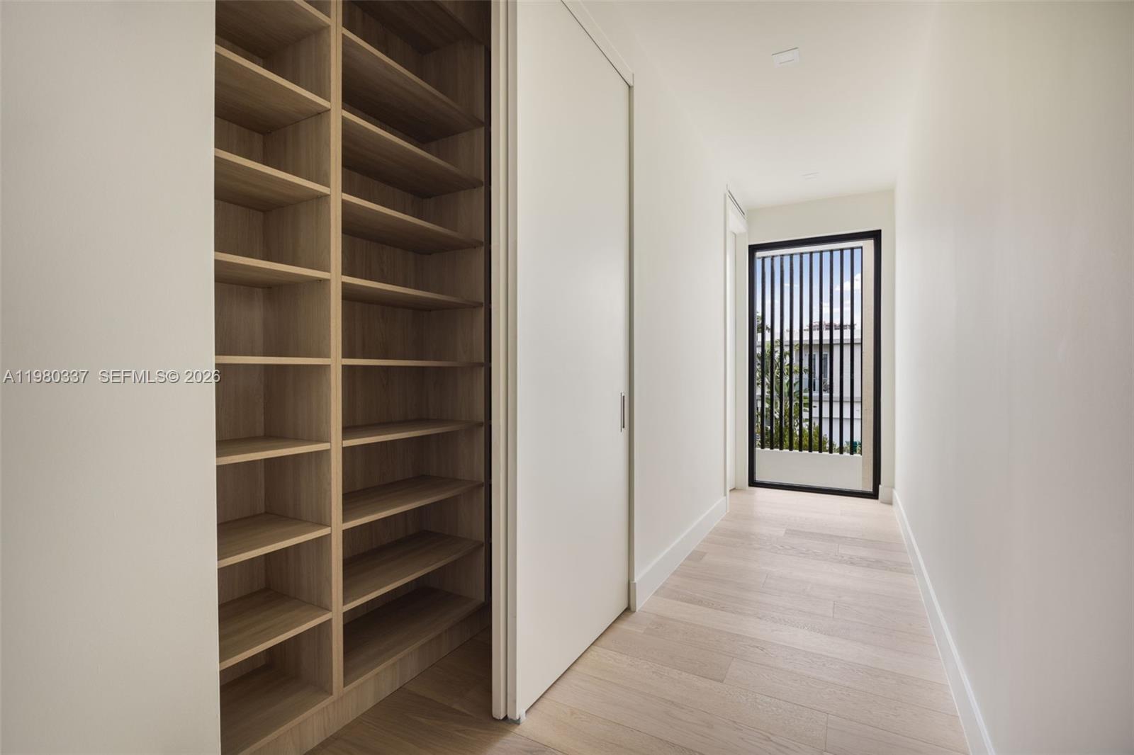 3113 Elizabeth Street Miami, FL 33133 - Photo 16 of 28