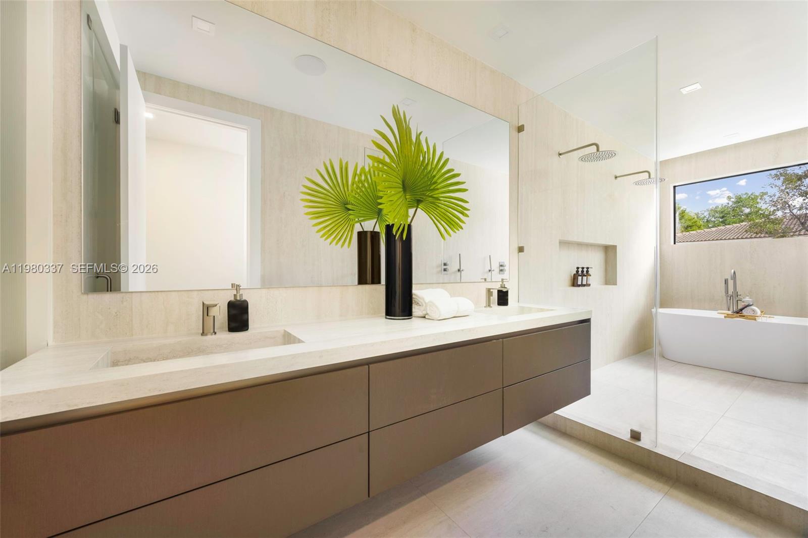 3113 Elizabeth Street Miami, FL 33133 - Photo 21 of 28