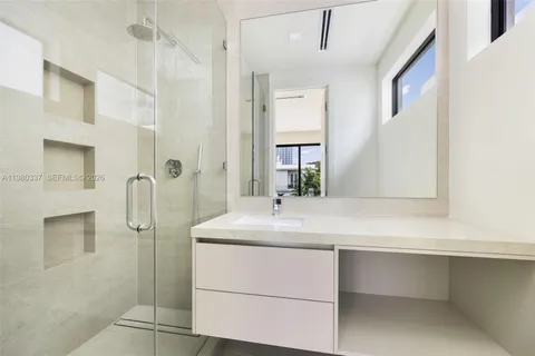 $2,950,000 | 3113 Elizabeth Street, Miami, FL 33133