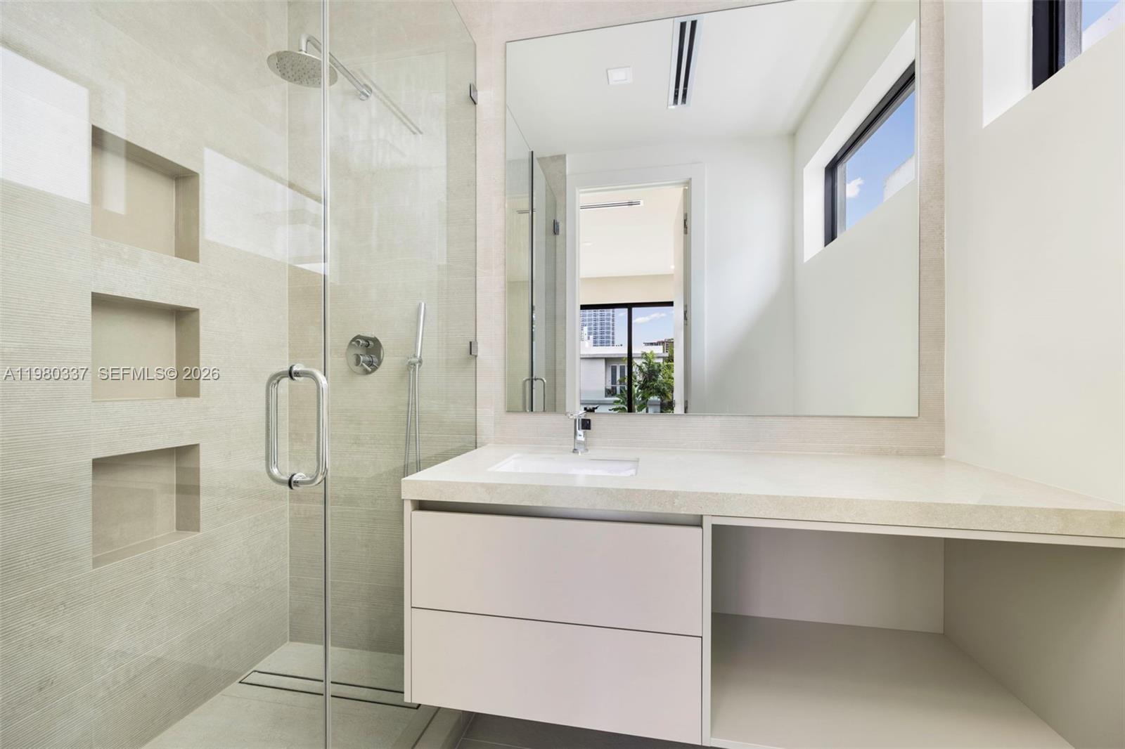 3113 Elizabeth Street Miami, FL 33133 - Photo 24 of 28