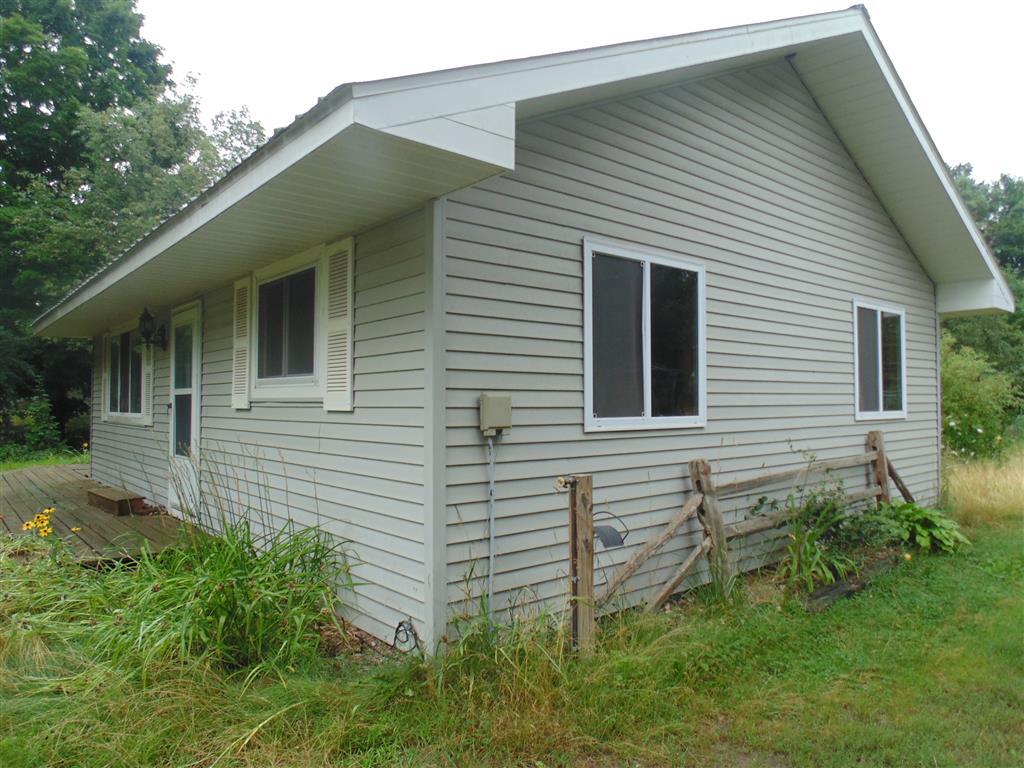 15722 Harlan Road Copemish, MI 49625 - Photo 3 of 33 rt clsup