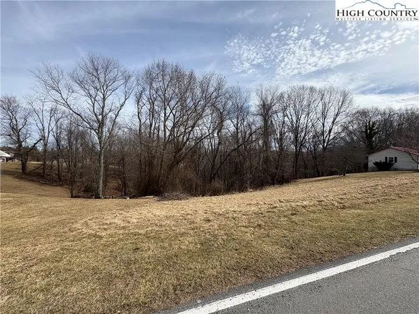 $25,000 | 10 H Memorial Park Drive, Sparta, NC 28675