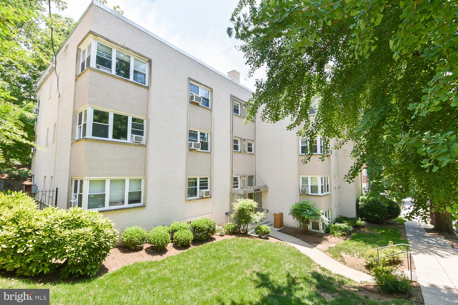 2339 40th Place Northwest, Unit 104 Washington, DC 20007 - Photo 2 of 27
