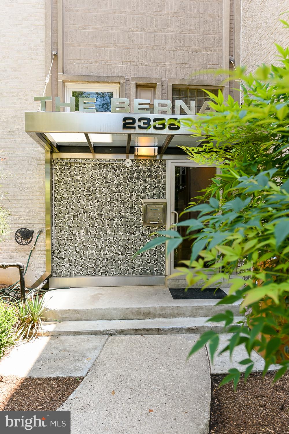 2339 40th Place Northwest, Unit 104 Washington, DC 20007 - Photo 4 of 27