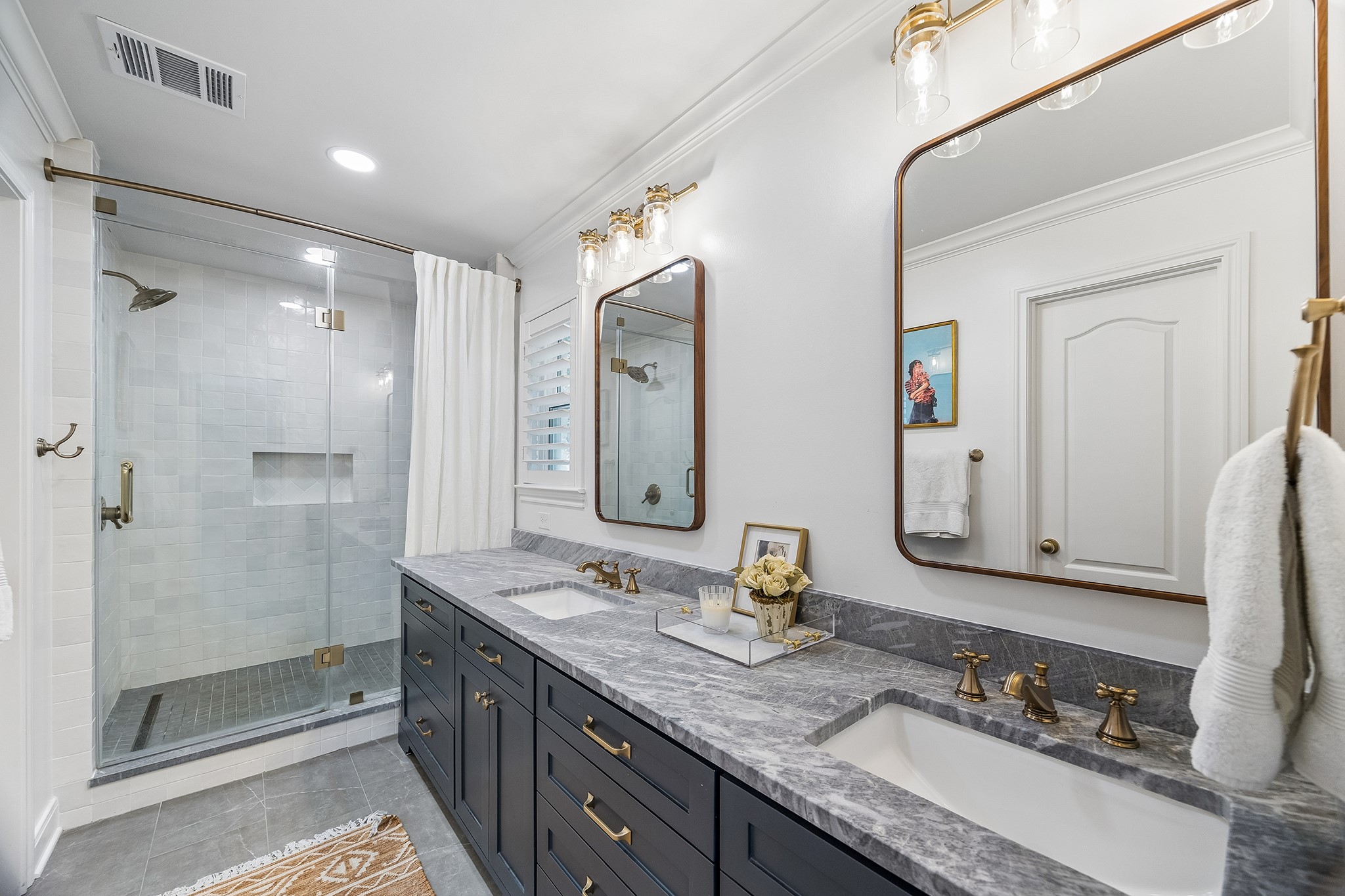 12615 Taylorcrest Road Houston, TX 77024 - Photo 19 of 29 Recently updated primary bathroom.