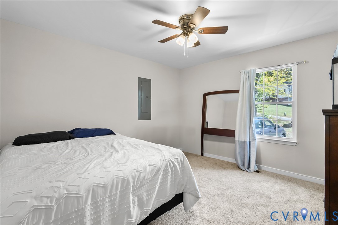 26324 Gibson Lane Ruther Glen, VA 22546 - Photo 10 of 24