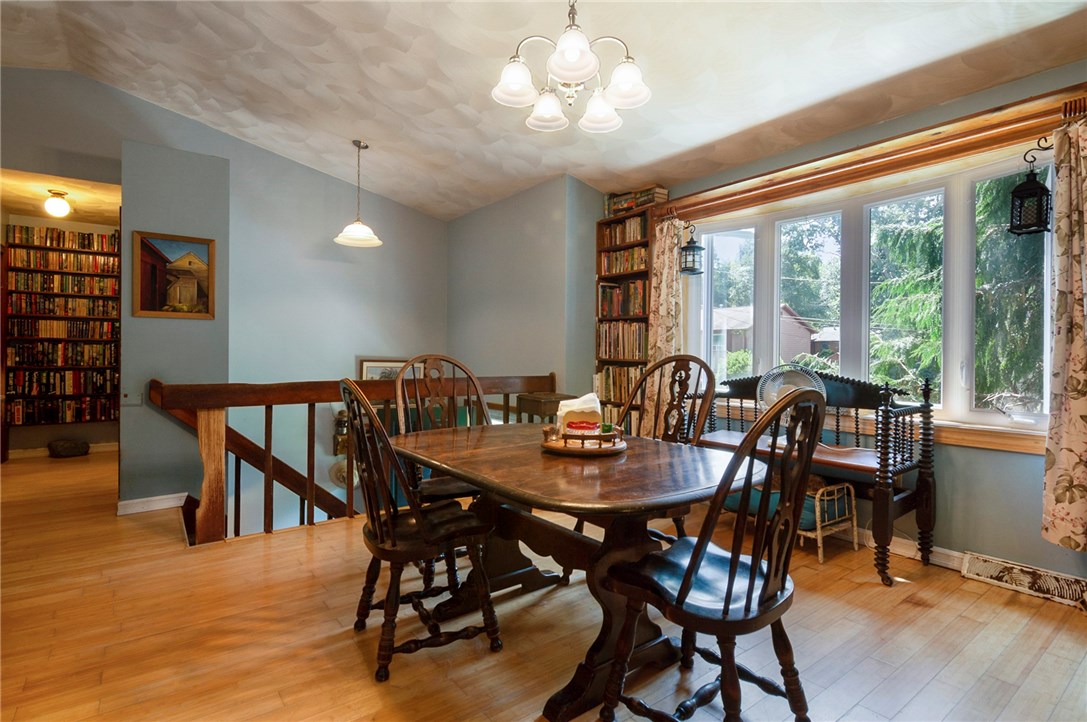 35 Beech Road Narragansett, RI 02882 - Photo 6 of 23
