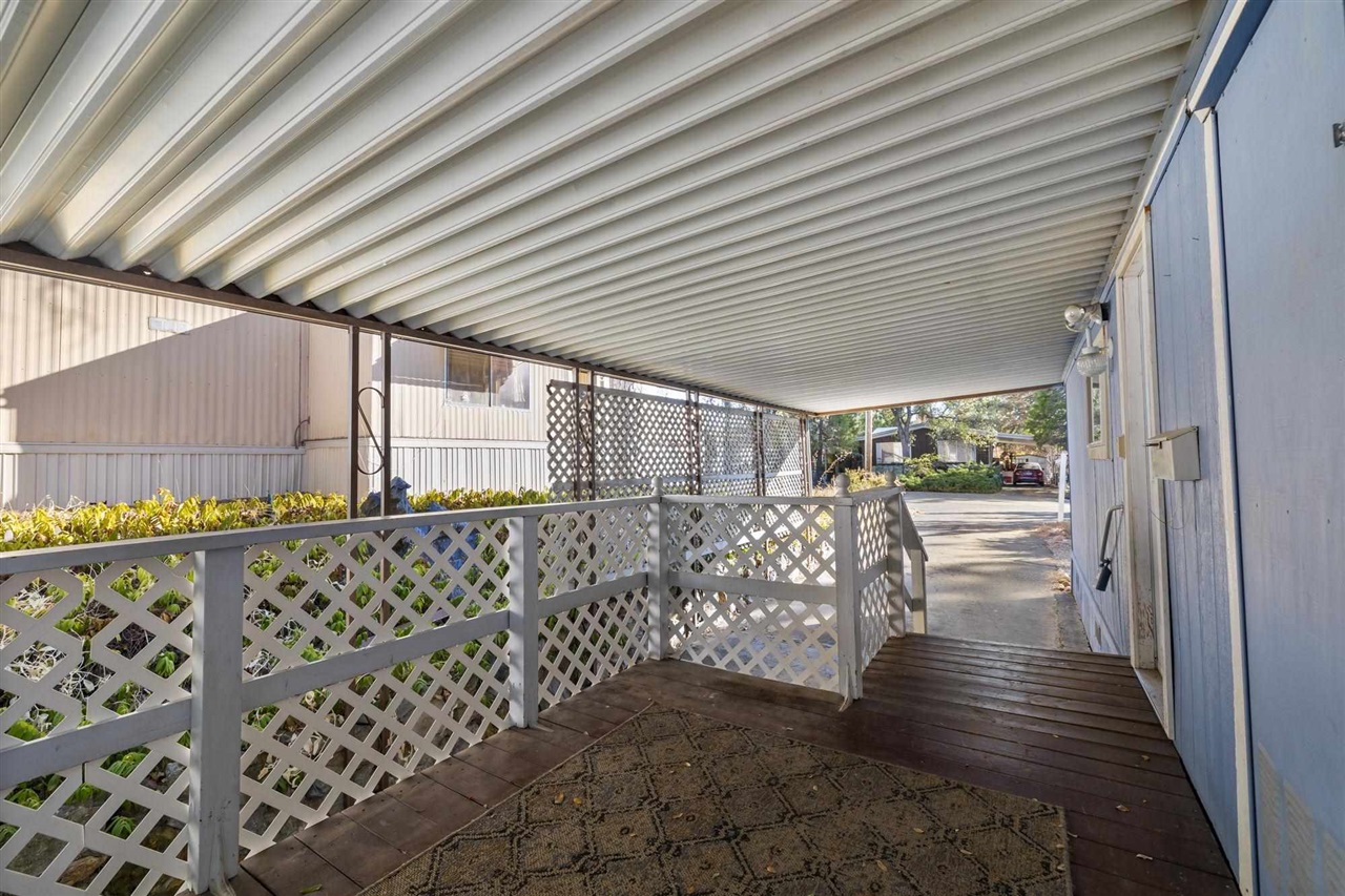 10956 Green Street, Unit 122 Columbia, CA 95310 - Photo 20 of 22 View of deck